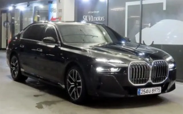 수원중고차시세표 7시리즈 (G70) 740d xDrive M 스포츠 매물 사진 17 - 2023/05 97,126km